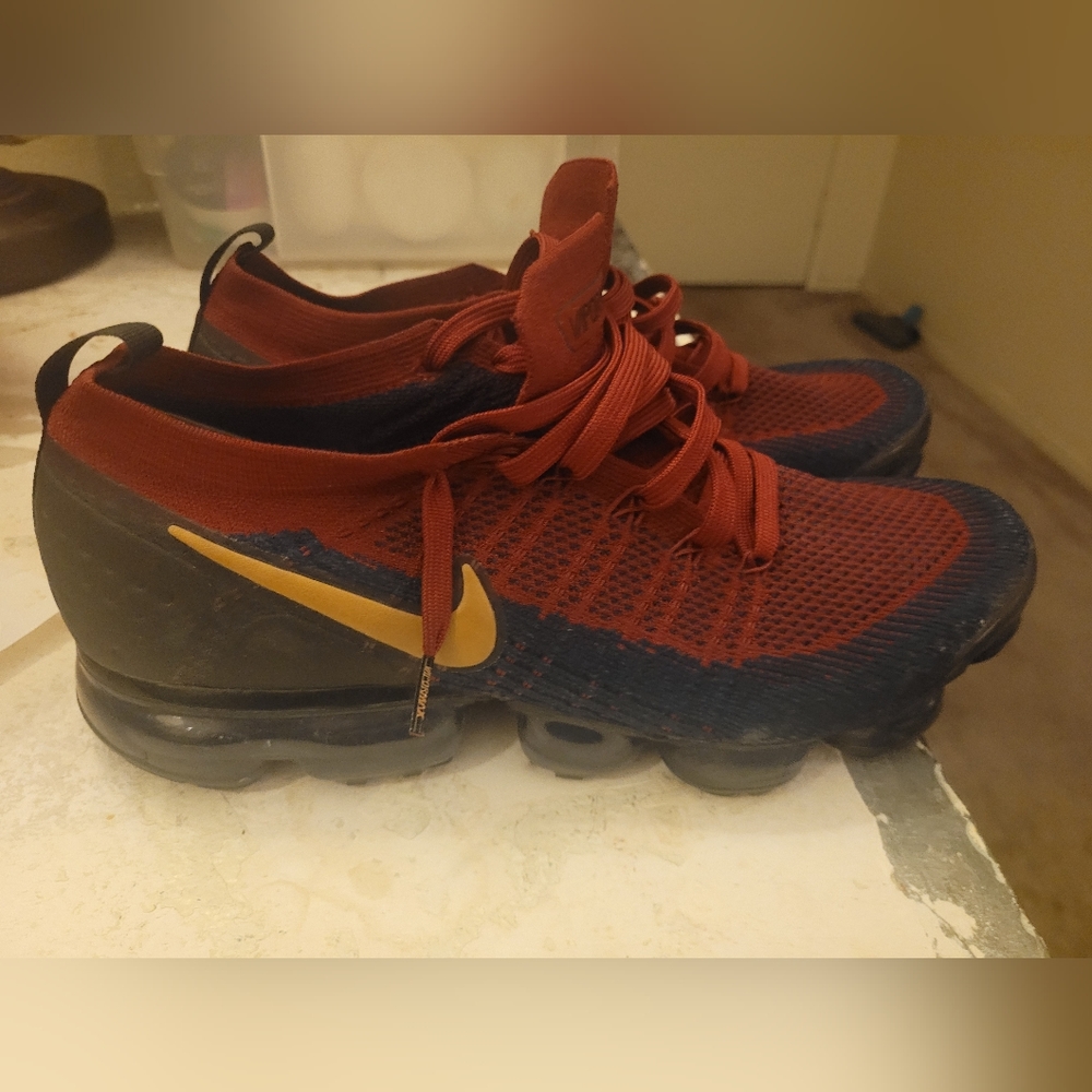 Nike men's running shoes